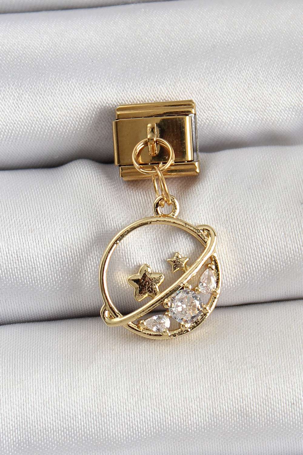 316L Çelik Sallantılı Zirkon Taşlı Satürn Model Gold Renk Nomination Charm