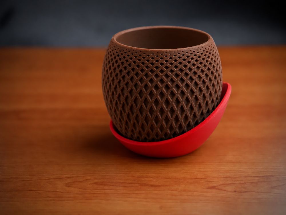 3D Baskı Küre Saksı - Kafes Dokulu İki Parçalı Dekoratif Saksı - Kahverengi-Kırmızı