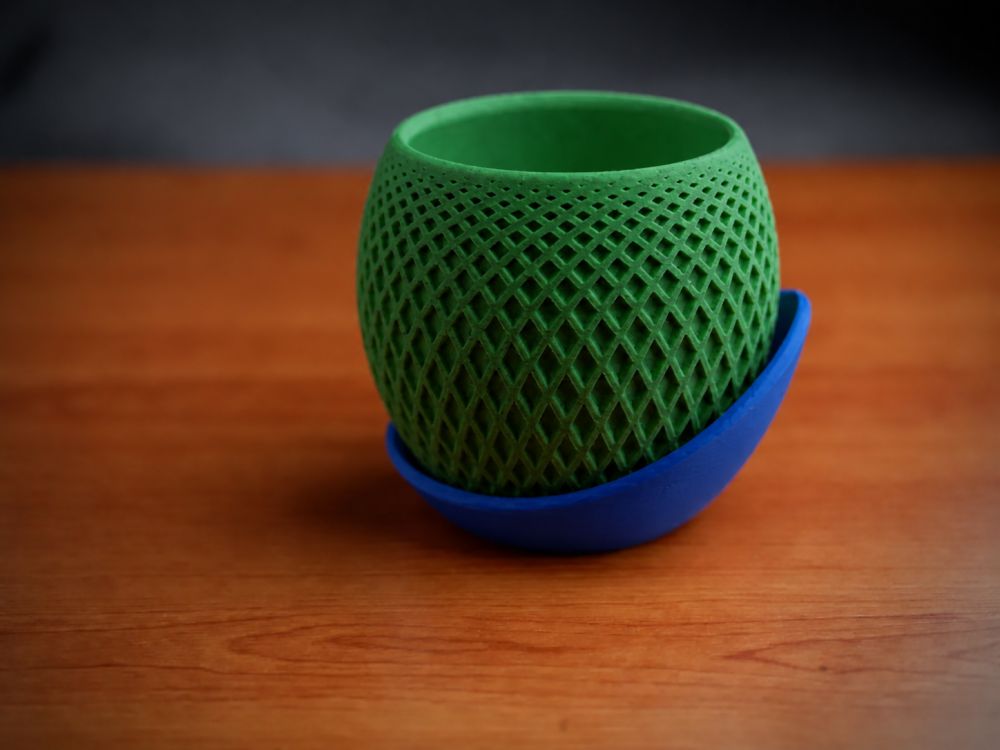 3D Baskı Küre Saksı - Kafes Dokulu İki Parçalı Dekoratif Saksı - Yeşil-Mavi