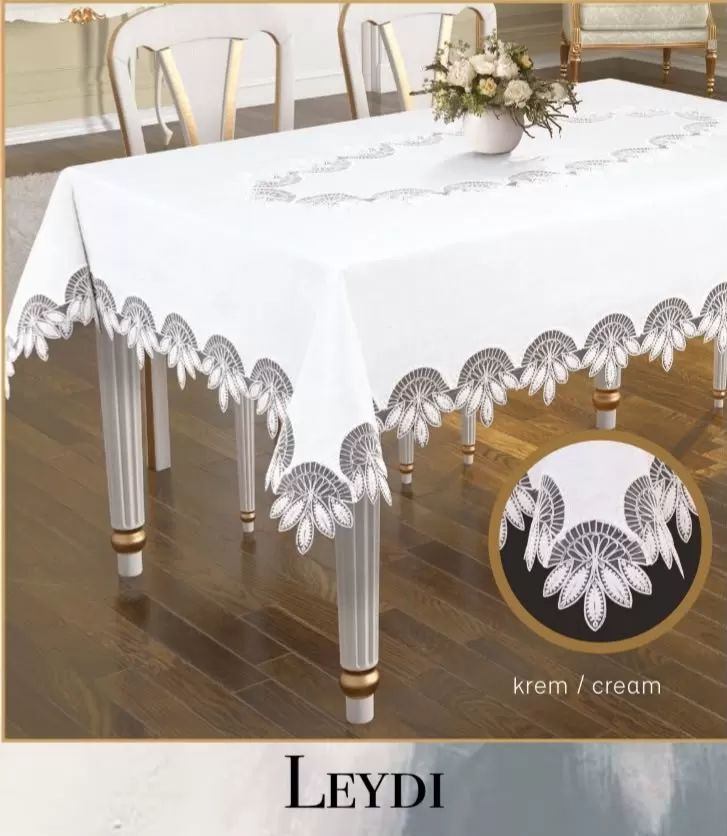 Çeyizlik Leydi Model Krem 160x260 cm Gardenya Keten Şık Yemek Masası Dekoru