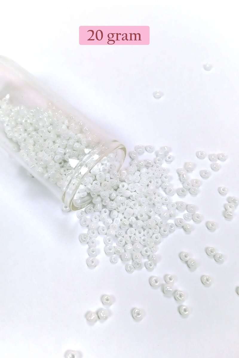 Dökme Cam Kum Boncuk (8/0) 3 mm - 20 Gram - İnci Beyaz - BNC145