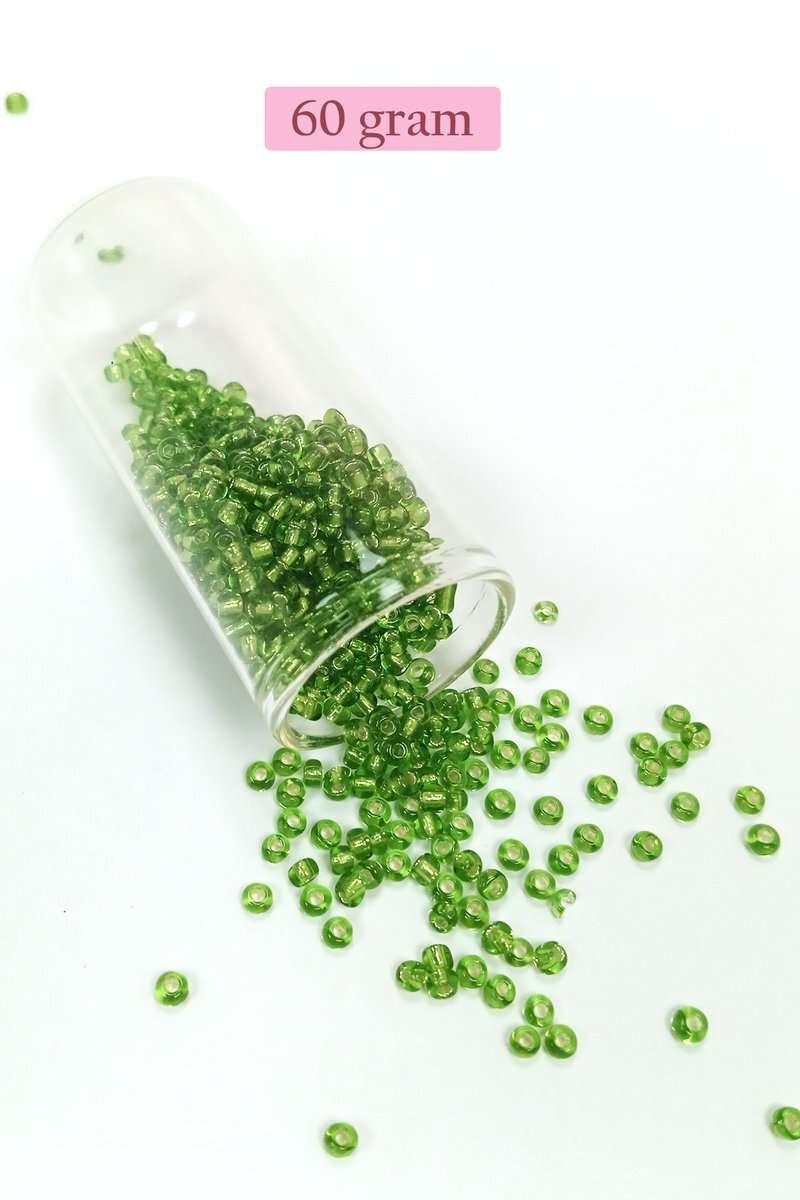 Dökme Cam Kum Boncuk (8/0) 3 mm - 60 Gram - Şeffaf Çimen Yeşili - BNC195