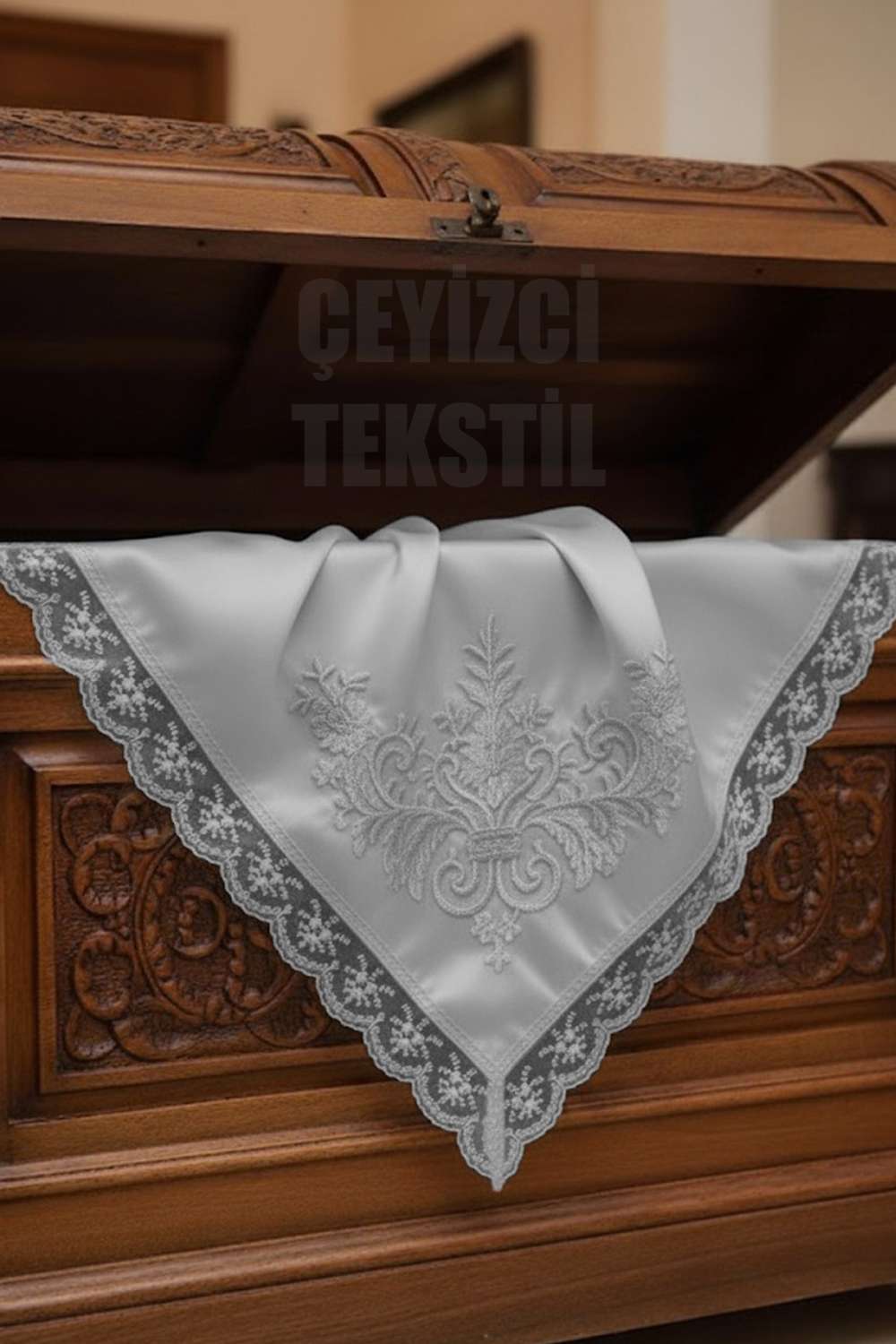 Fransız Güpürlü Işlemeli, Çeyizlik Saten Lüks Bohça, Nişan Bohçası - Gri