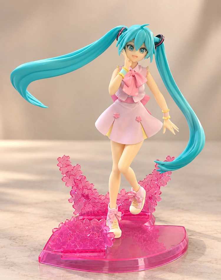 Hatsune Miku Anime Figürü 21 Cm Alk6645