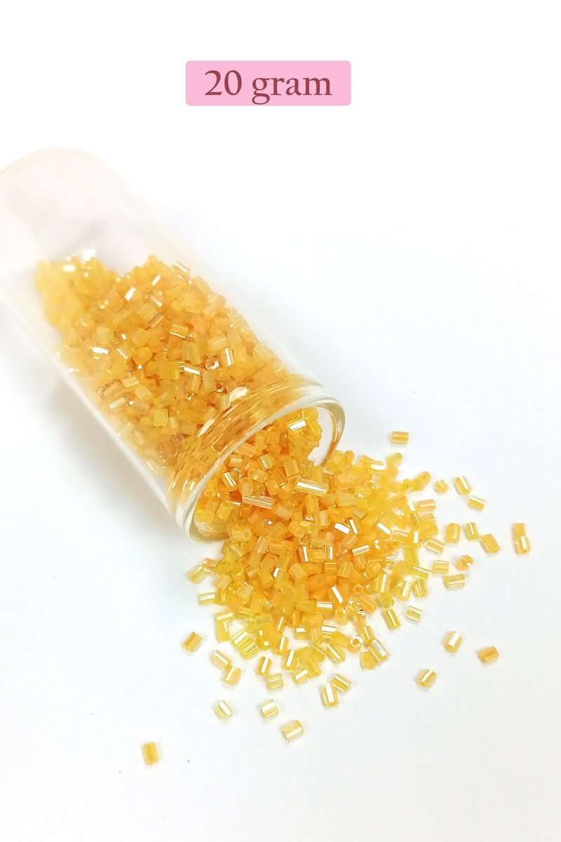 Kesme Cam Boncuk 2mm - 20 Gram - Şeffaf Koyu Sarı -BNC313