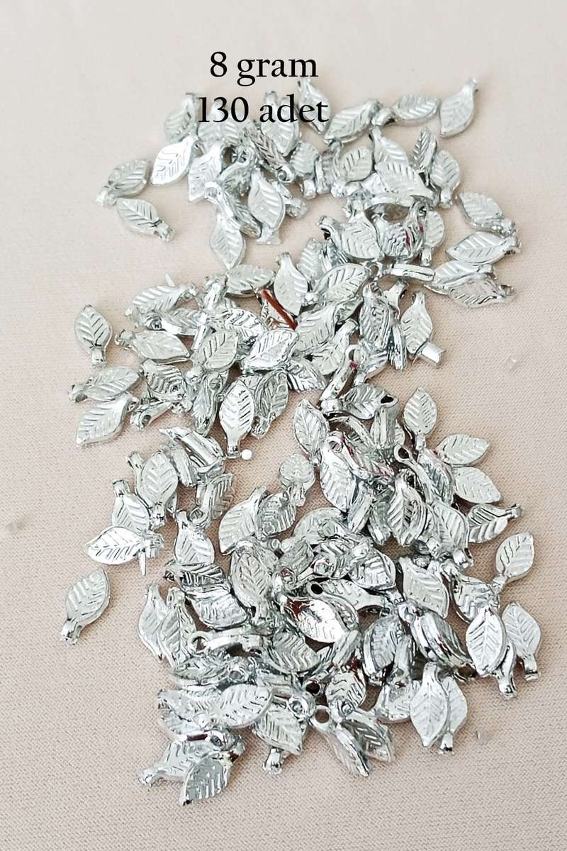 Oya Abiye Bileklik Kolye Pleksi Metalik Plastik Pul Gümüş Renk 8 gram 130 adet - BNC514