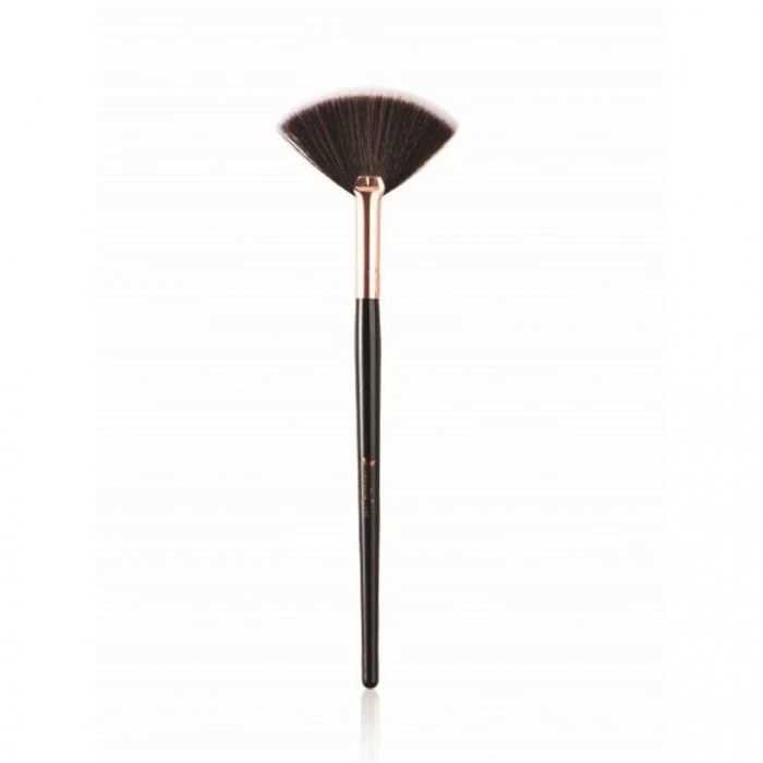 Siyah Yelpaze Highlighter Fırçası 576