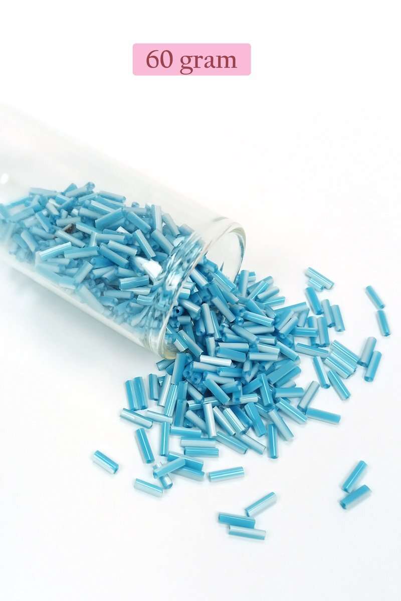 Uzun Boru Kesme Boncuk Çap 2mm Uzunluk 10 mm - 60 Gram - Açık Mavi Beyaz - BNC279